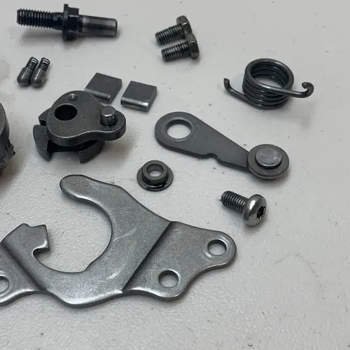 1994 YZ125 OEM Shifter Pawl Ratchet Mechanism YZ 125 Shift Pawl