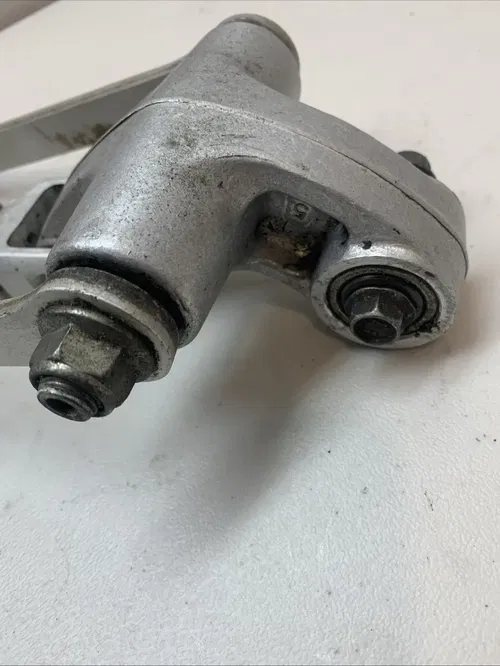 2001 GSXR750 OEM Swing Arm Linkage Dogbone Suspension Linkage gsxr 750 Linkage