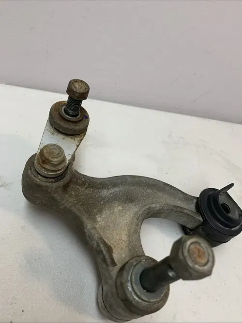 2004 Yamaha TTR125 TTR125L OEM Rear Shock Swing Arm Linkage (00-07) #27