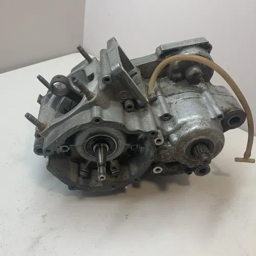 1997 YZ125 OEM Bottom End Engine Motor Transmission Crank FOR PARTS OR REPAIR 97