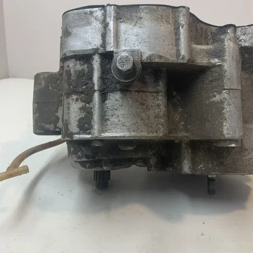 1997 YZ125 OEM Bottom End Engine Motor Transmission Crank FOR PARTS OR REPAIR 97