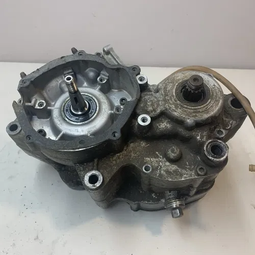 1997 YZ125 OEM Bottom End Engine Motor Transmission Crank FOR PARTS OR REPAIR 97