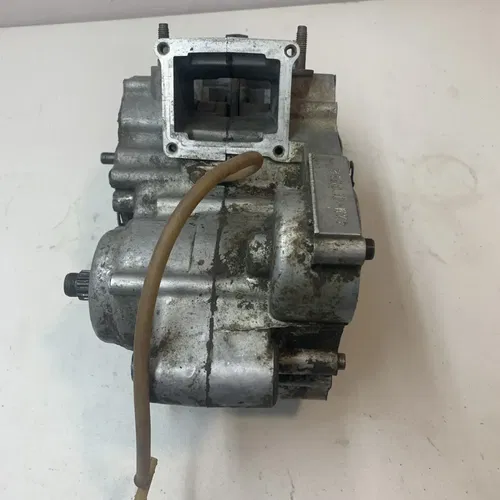1997 YZ125 OEM Bottom End Engine Motor Transmission Crank FOR PARTS OR REPAIR 97
