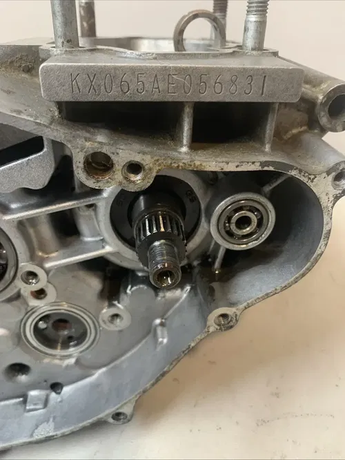 2008 Kawasaki KX65 Engine Bottom End Cases Transmission BAD CRANK/NEEDS REBUILD