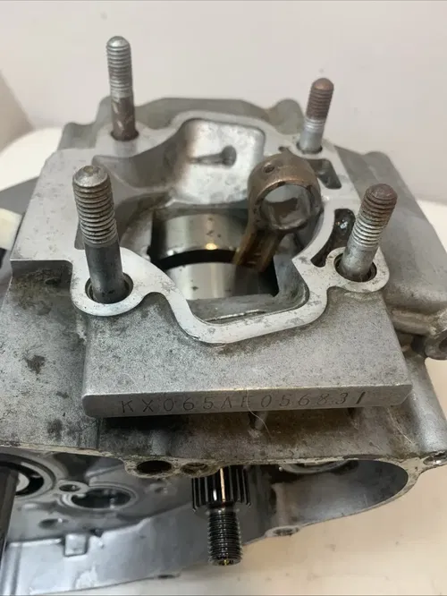 2008 Kawasaki KX65 Engine Bottom End Cases Transmission BAD CRANK/NEEDS REBUILD