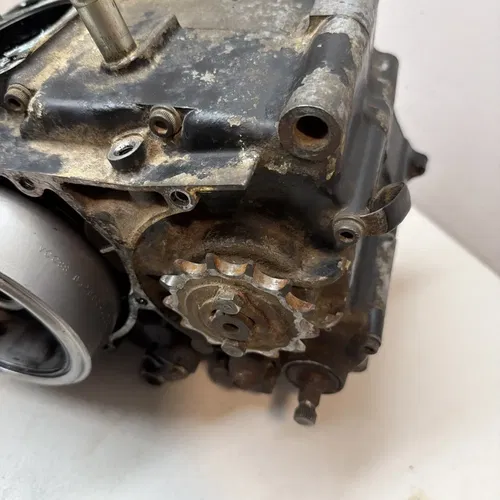 84 Honda XL250R OEM Engine Motor Bottom End Crank Cases Transmission Flywheel