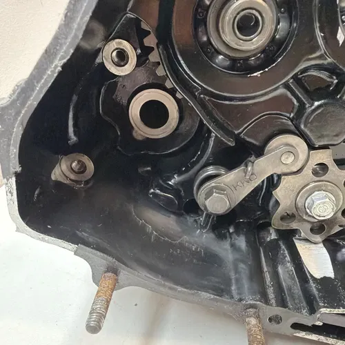 84 Honda XL250R OEM Engine Motor Bottom End Crank Cases Transmission Flywheel