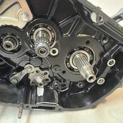 84 Honda XL250R OEM Engine Motor Bottom End Crank Cases Transmission Flywheel