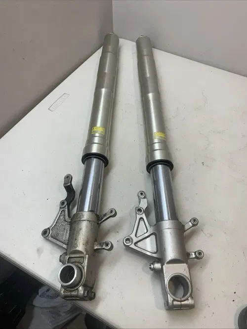 00-03 Suzuki GSXR 750 GSXR750 Left Right Fork Tube Suspension Straight OEM 2001