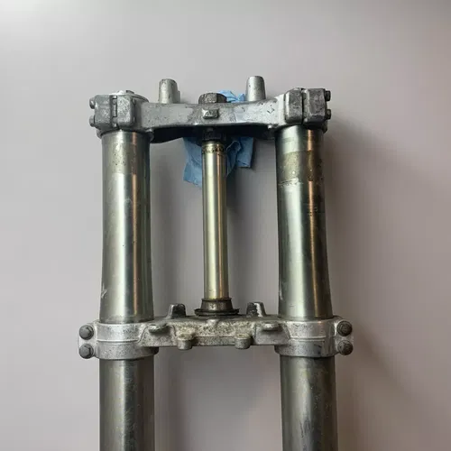1994 YZ125 YZ 125 USED Front Forks Shocks Triple Tree