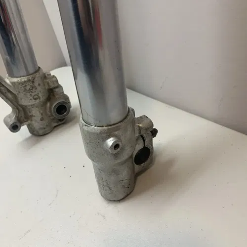 1994 YZ125 YZ 125 USED Front Forks Shocks Triple Tree