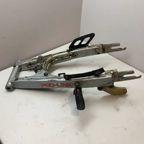 1984 XL250R OEM Swing Arm Rear Suspension Arm 1 Peg Original xl250r Swing Arm