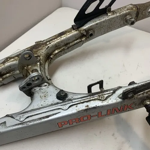 1984 XL250R OEM Swing Arm Rear Suspension Arm 1 Peg Original xl250r Swing Arm