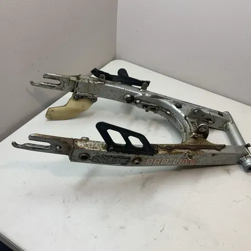 1984 XL250R OEM Swing Arm Rear Suspension Arm 1 Peg Original xl250r Swing Arm