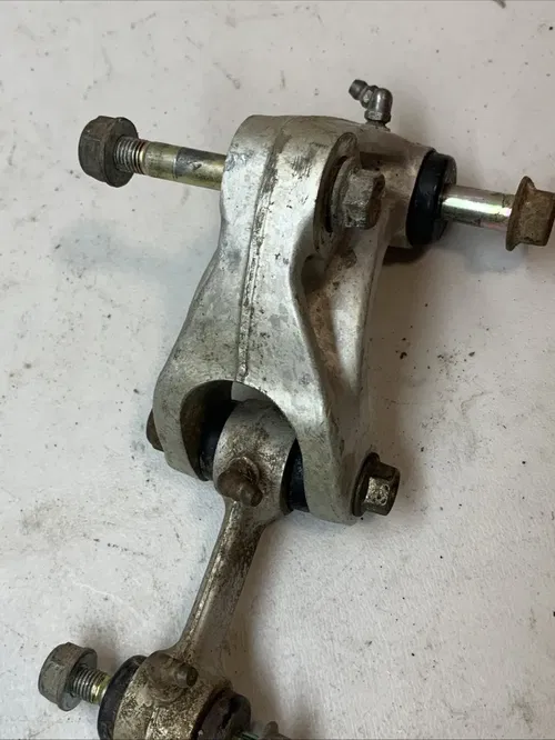 1984 XL250R OEM REAR SHOCK PIVOT LINKAGE ARMS BOLTS 1984 84 XL250 250R XL 250