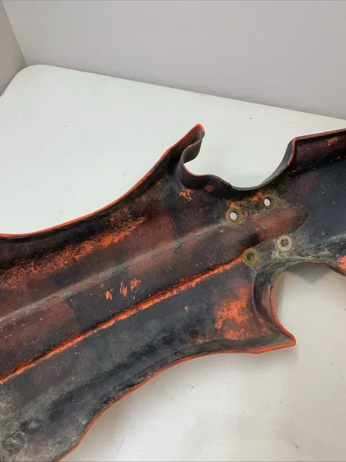 1984 Honda XR500r OEM Front Fender Plastic ORIGINAL Front Fender xr500r XR 500r