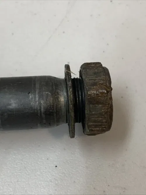 2004 Crf450r Crf250r Oem Rear Axle Bolt Shaft With Aftermarket Blocks 04-09 Crf