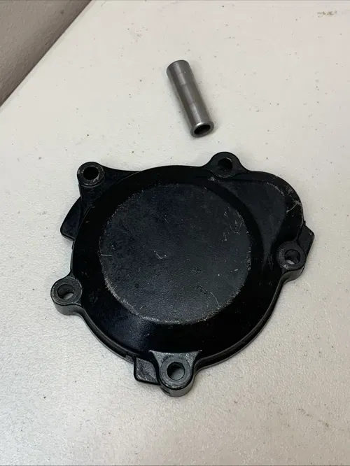 1997 Suzuki GSXR 750 Small Cover, Starter Idle Gear Cover (OEM)