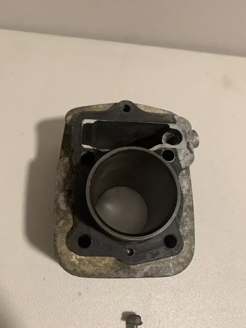 1982 XR80 OEM Cylinder Piston And Rings xr80 xr 80 XR 80 Cylinder Jug Top End 82