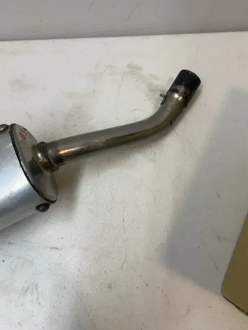 FMF SHORTY SILENCER MUFFLER 24010 P-CORE2 SHORTY YZ125 02-08 DAMAGED FOR PARTS!