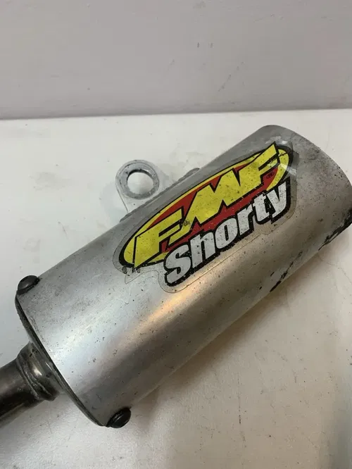 FMF SHORTY SILENCER MUFFLER 24010 P-CORE2 SHORTY YZ125 02-08 DAMAGED FOR PARTS!