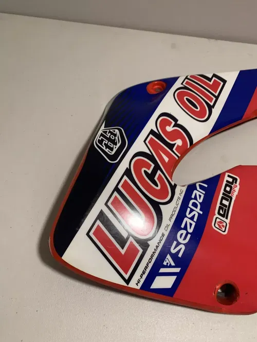 2000 2001 CR250 Lucas Oil Graphics Plastics 00-01 cr 250 Side Shrouds Plastics