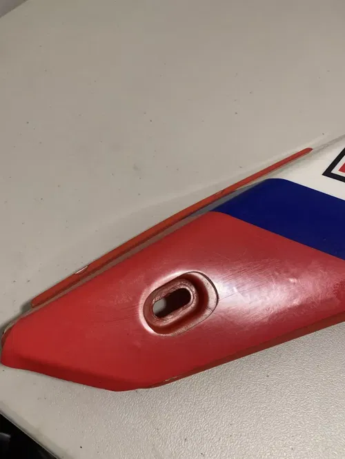 2000 2001 CR250 Lucas Oil Graphics Plastics 00-01 cr 250 Side Shrouds Plastics