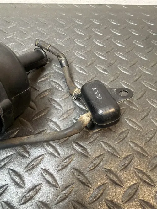 2002 XR70R OEM Air Box With Crank Case Breather Box And Lines XR 70r Air Box