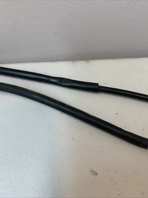 1984 84 Honda XL250R xl250r OEM Throttle Cables Tube Assembly BROKEN TUBE