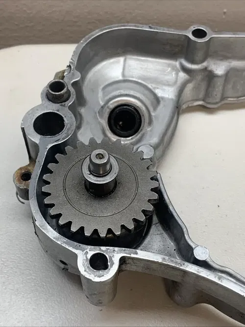 2008 YZ85 OEM Inner Clutch Cover With Water pump YZ 85 Clutch Case Cover DAMAGED