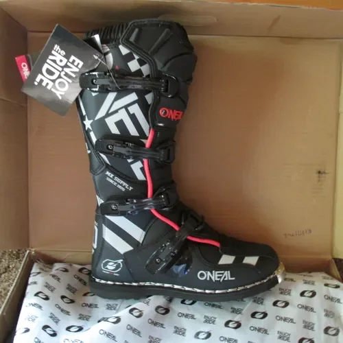 Brand New Mens Oneal MX boots size 10