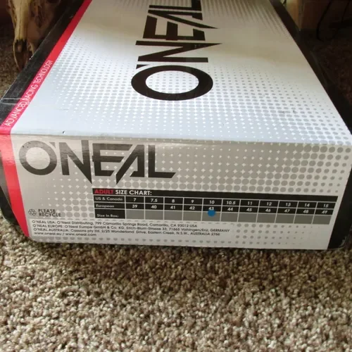 Brand New Mens Oneal MX boots size 10