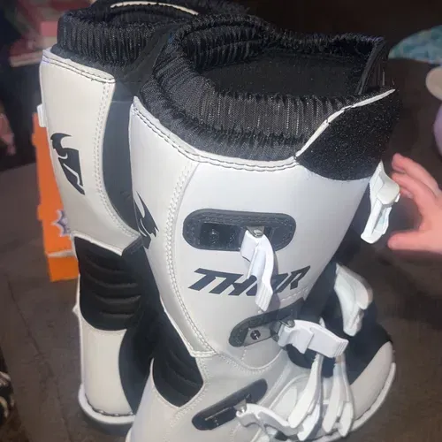 Thor Boots - Size 9