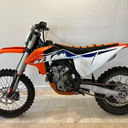 KTM オフロード シート 他パーツ thumb@500_image1712786786672.webp
