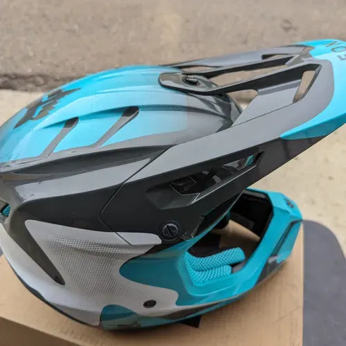 Fox Racing V3 Revise Moto Helmet 