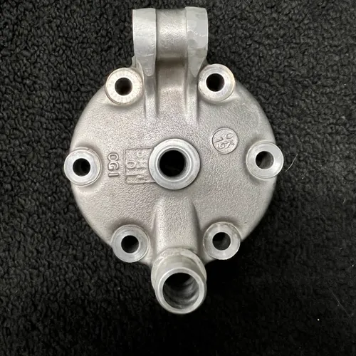 Cylinder Head YZ250 06-23