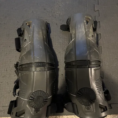 Mobius Protective - Size S