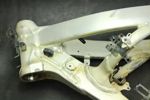 2014 Kawasaki Kx450f *Cracked* Frame  B4439