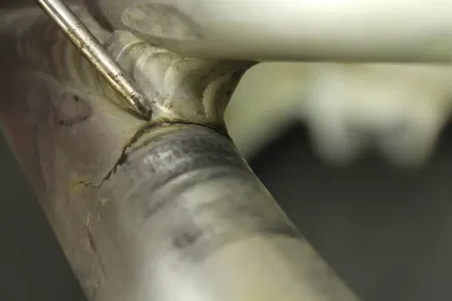 2014 Kawasaki Kx450f *Cracked* Frame  B4439