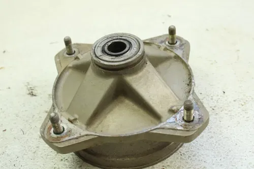 1986 Yamaha Moto 4 OEM Front Right Or Left Hub  B4466-23