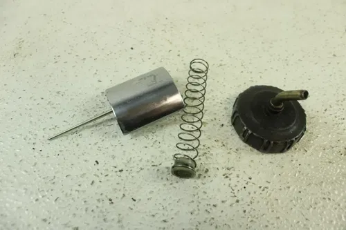 2000 Kawasaki Kx125 OEM Carburetor Slide & Top  B4489