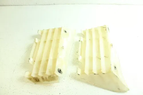 2014 YZ250F  Right Radiator Guard Shield Louver Vent HR5169