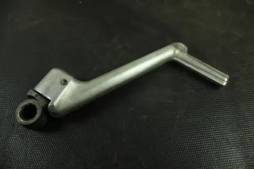 2005 Yamaha Yz125 OEM Kickstarter  B4483