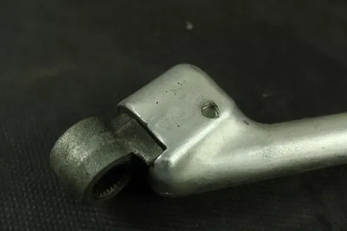 2005 Yamaha Yz125 OEM Kickstarter  B4483