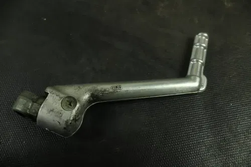 2005 Yamaha Yz125 OEM Kickstarter  B4483