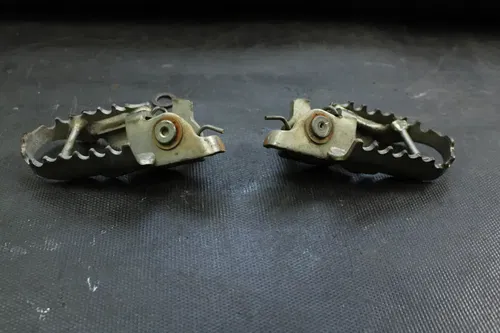2007 Honda Crf150rb OEM Footpeg Set  B4424
