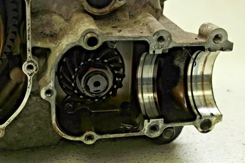 2002 Suzuki Ozark 250 Complete Bottom End  B4474