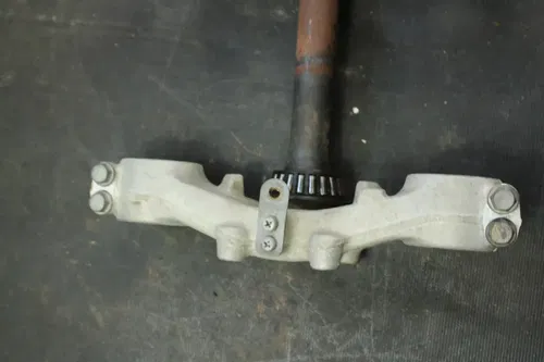 1993 Suzuki Dr350s OEM Triple Clamps  B4468