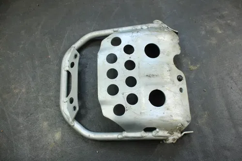 1993 Suzuki Dr350 OEM Skidplate  B4468