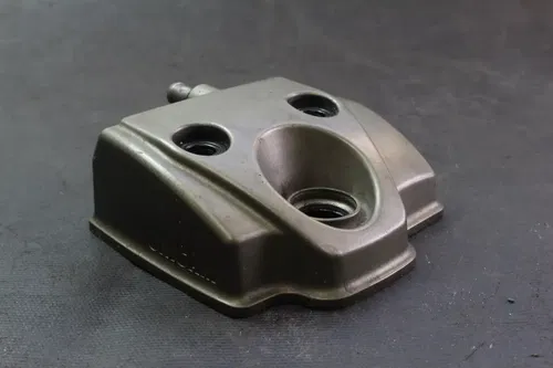 2007 Honda Crf250r OEM Cylinder Head Cover  B4394